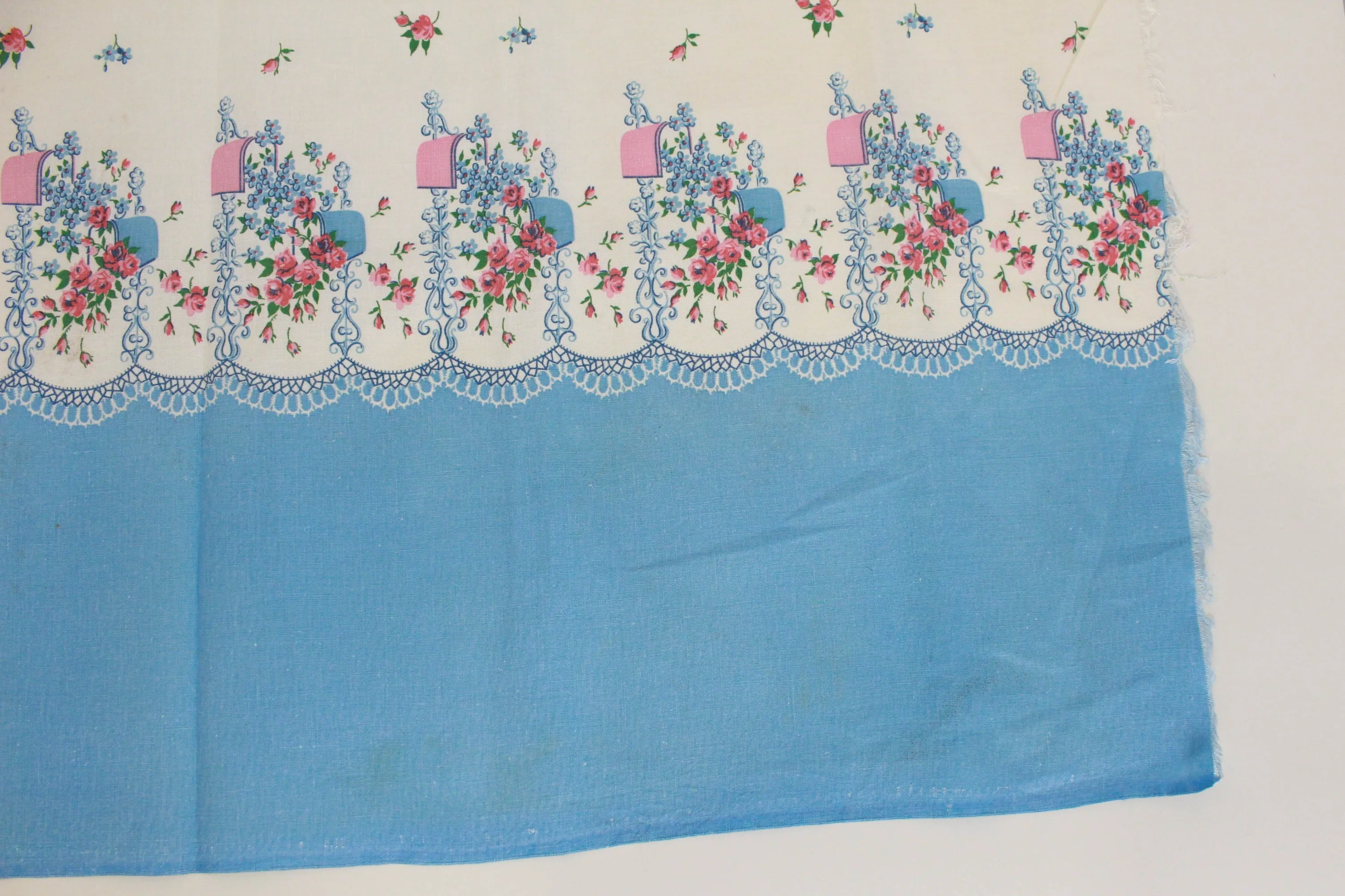 1940s Border Print Feedsack, Blue and Pink Flowers, Cotton Sewing Fabric