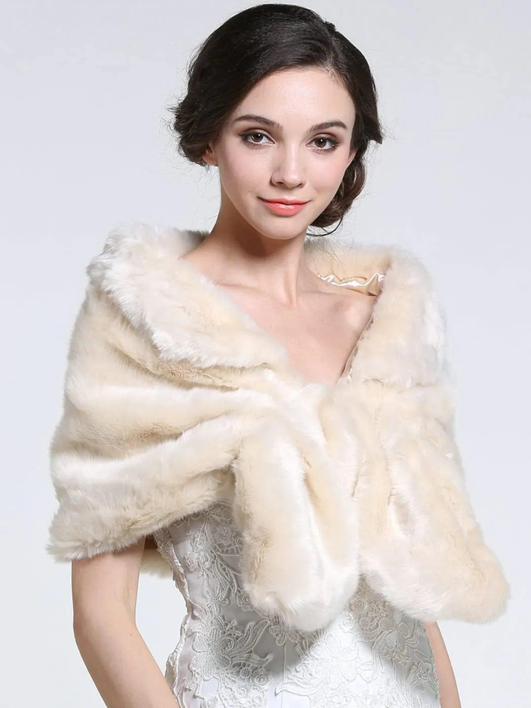 Aukmla Women's Wedding Fur Wraps and Shawls Bridal Fur Stoles Scarf with Rhinestones Brooch for Bride and Bridesmaids