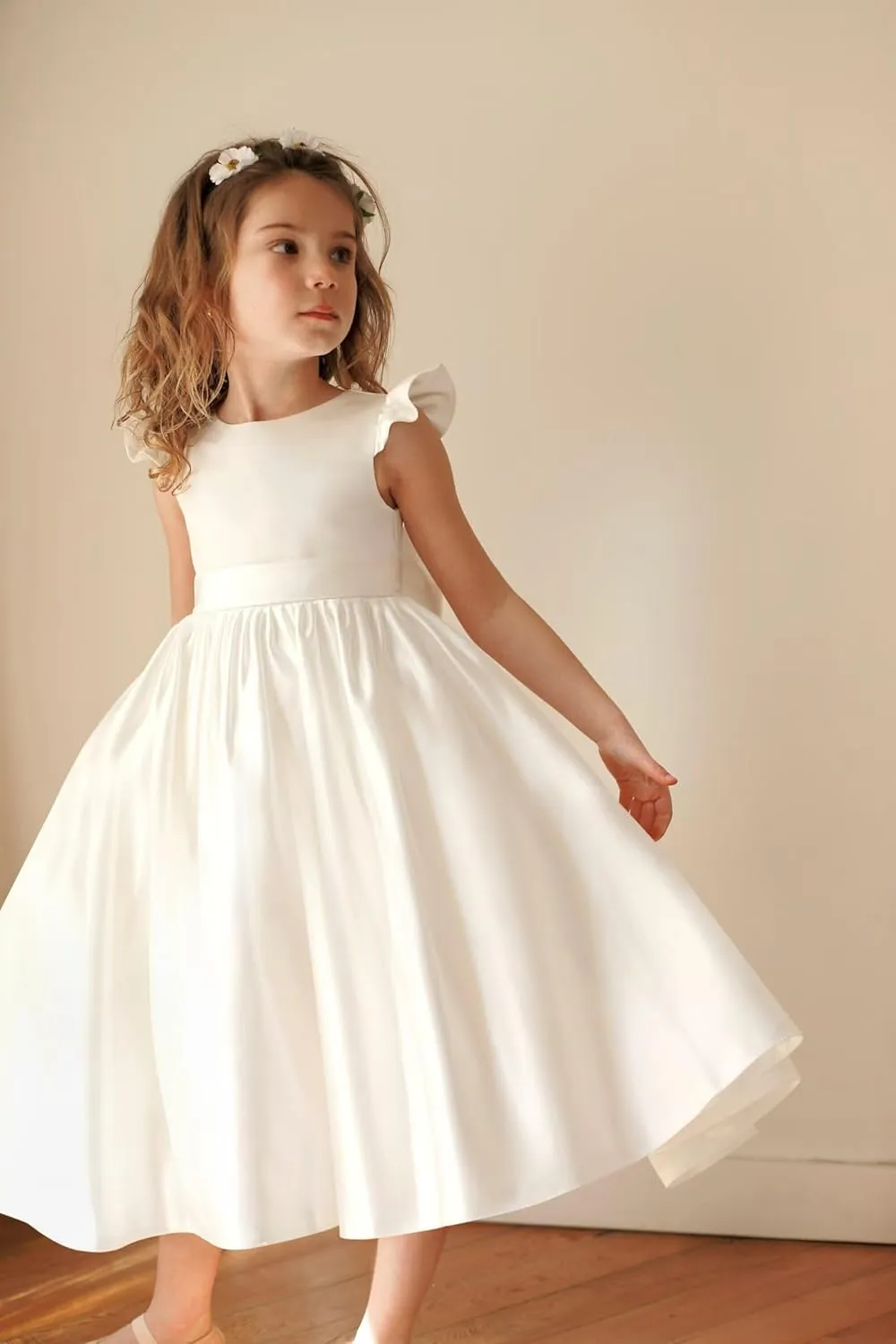 V-Back Satin Flower Girl Dress Girls Pretty Pageant for Wedding Guest First Communion Gown with Bowknot
